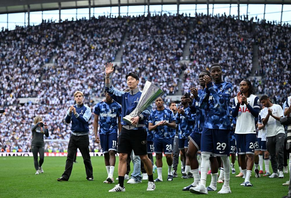 混团世界杯：国乒轮休孙颖莎，8-0横扫韩国，动漫及王炸姐弟建功