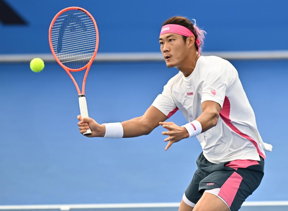 广东大胜广州！三外狂砍60分，王洪泽陈家政太香，徐杰划水！